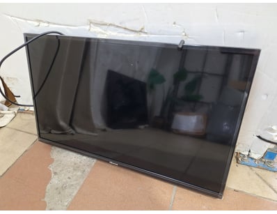 Home Entertainment, Audio & Computers (A1000) - Lot 878