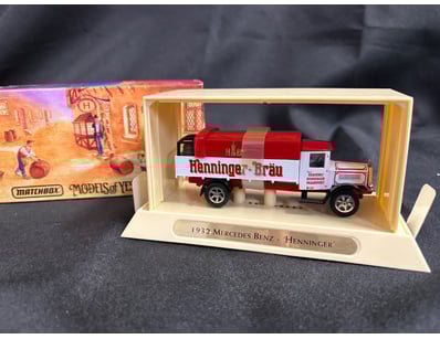 Model Car Mania (A1006) - Lot 411