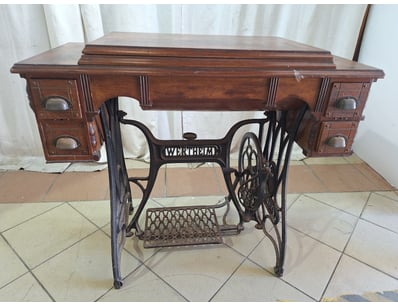 House & Homewares (A991) - Lot 1797