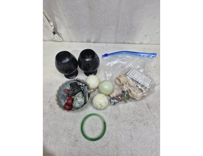Variety of assorted gem stones, agate, sterling si...