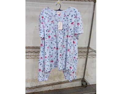 RRP:$84.95, Schrank Butterflies Pyjama Set, size 2...