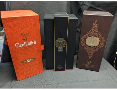 COLLECTION OF EMPTY LIQUOR CASES

Exceptional Co...