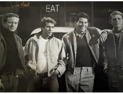 Mancave & Memorabilia (A995) - Lot 616