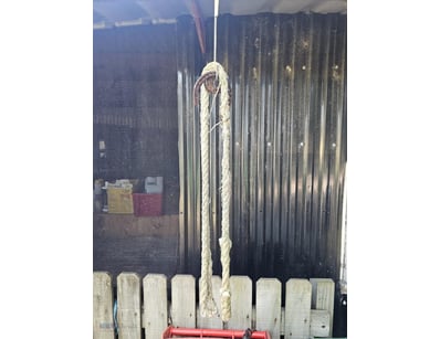 Assorted Hanging Items, SOLD AS LOT

Onsite

Loc...