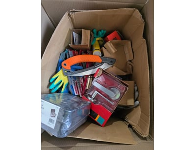Assorted box lot containing gloves, cable ties, ho...