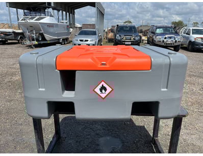 MACKAY UNUSED Machinery, Containers & Generators - Lot 19