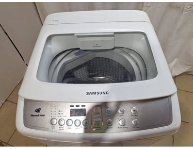 Whitegoods & Appliances (A992) - Lot 515