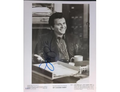PHOTOGRAPH OF JOE PESCI AS VINCENT GAMBINI FROM TH...