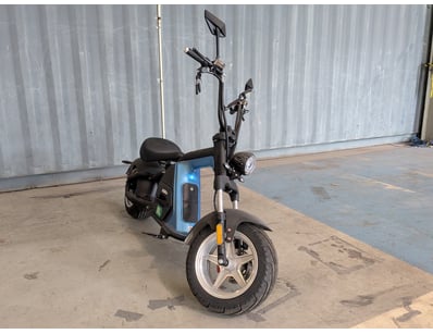UNRESERVED Scooter Recreational Business Closure... - Lot 14