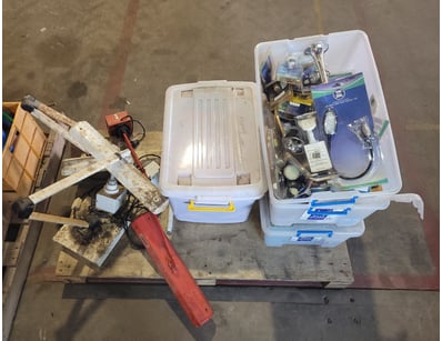 UNRESERVED Warehouse Clearance (NTA988) - Lot 67