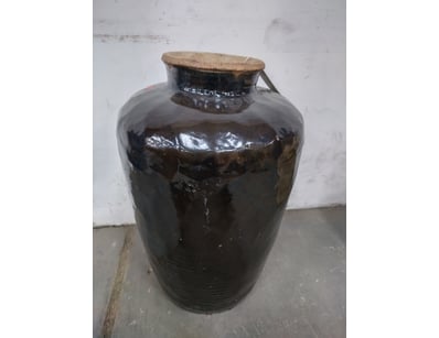 Quality Designer Furniture & Decor Clearance (... - Lot 2102