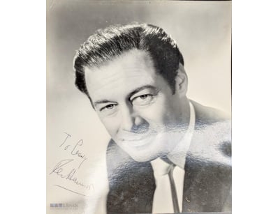 SIGNED PHOTOGRAPH OF REX HARRISON WITH CERTIFICATE...