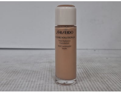 Shiseido, Future Solution Lx Foundation, Rose 3, 1...