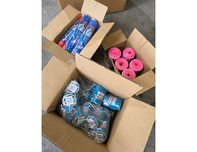 Lot of boxes containing anti slip gripper liners, ...