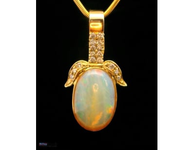 14CT YELLOW GOLD, 7CT LIGHTNING RIDGE JELLY OPAL &...