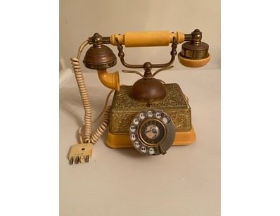 Antiques, Vintage & Interior Treasures (A1005) - Lot 839