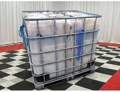 2x IBC filled with Painted Water

Sold as lot

