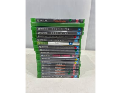 Xbox one game lot 

x 18 games ( refer to photos...