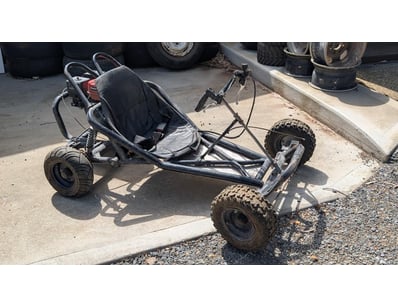 Private Vehicles Estate Clearance - Lot 11