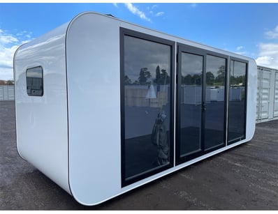 UNUSED Buildings, Shelters & Containers (ON4428) - Lot 9