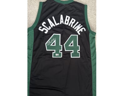 Mancave & Memorabilia (A991) - Lot 1101