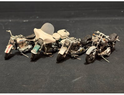 Model Car Mania (A1002) - Lot 551