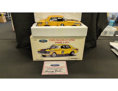 AUTOART FORD FALCON XY GTHO PHASE 3 1973 MURRAY CA...