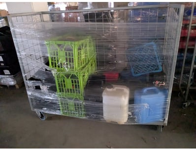 Industrial mobile storage cage with collapsible de...