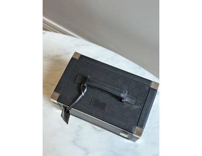 Designer Vault (A1004) - Lot 307