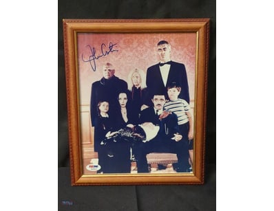 THIS FRAMED PHOTOGRAPH FEATURES THE CAST OF THE OR...