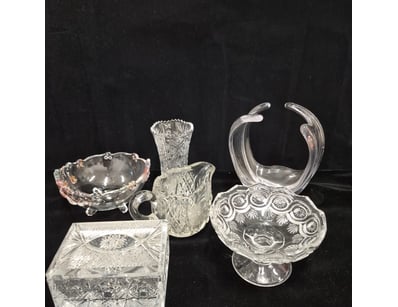 Curios & Collectables (A977) - Lot 7558