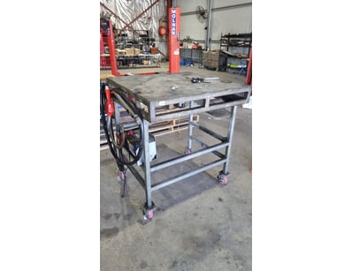 MOSTLY UNRESERVED 4x4 WORKSHOP BUSINESS CLOSURE... - Lot 258