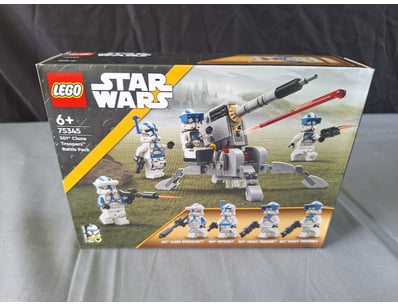 **UNRESERVED** LIFETIME COLLECTION OF LEGO PART... - Lot 339