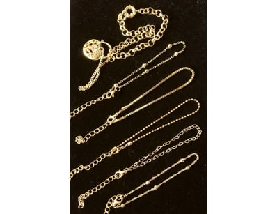 Thrift Shop (A979) - Lot 2106