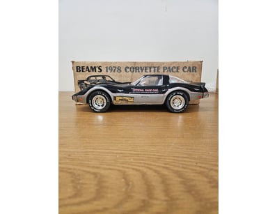 Mancave & Memorabilia (A1007) - Lot 499