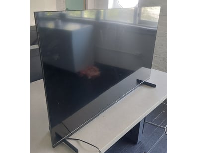 UNRESERVED Cabaret Club + Restaurant Liquidation... - Lot 56