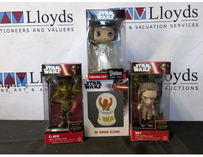 STAR WARS COLLECTIBLE WOBBLER BOBBLE-HEAD FIGURES ...