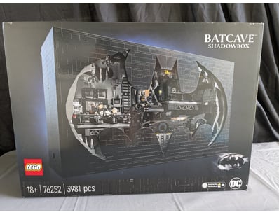 **UNRESERVED** LIFETIME COLLECTION OF LEGO PART... - Lot 101