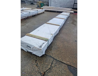 163mm x 30mm x 5400mm, MeyPINE3 PR, H3

36 Lengths...