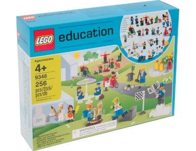 **UNRESERVED** LIFETIME COLLECTION OF LEGO PART... - Lot 345