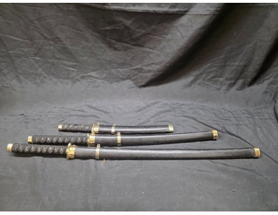 Antiques, Vintage & Interior Treasures (A1005) - Lot 810