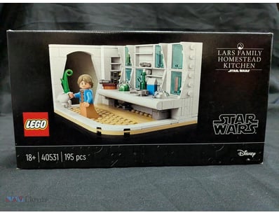 LEGO STAR WARS LARS FAMILY HOMESTEAD KITCHEN SET 4...