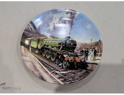 Limited edition Davenport porcelain commemorative ...