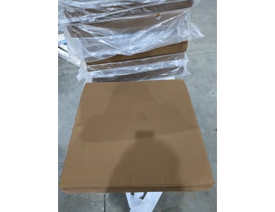 Brown Fabric Cushions

Bid Per 2 - Must take 2
...