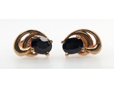 9CT YELLOW GOLD AND SAPPHIRE EARRINGS


583010+...