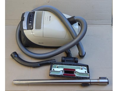 Home Improvement, DIY & Hardware (A1004) - Lot 381