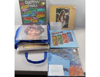 Gadgets, Music & Pastimes (SAA982) - Lot 4395