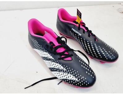 Major Brand Apparel & Footwear Liquidation Even... - Lot 124