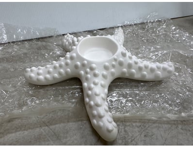 House & Homewares (A1004) - Lot 780