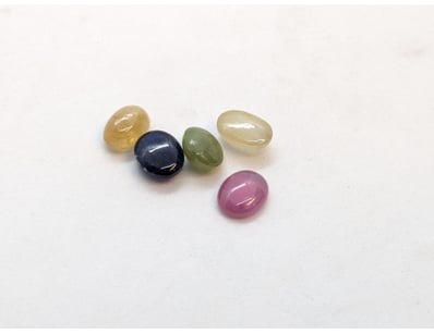 19.3 TCW MIXED COLOURED SPINEL GEMSTONES

Conditio...